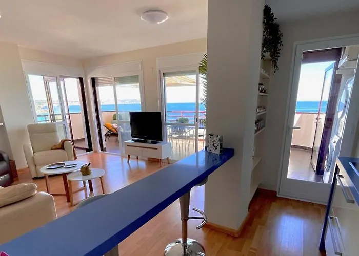 Apartment Zafiro 17d *