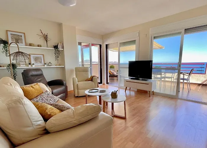 Zafiro 17d Apartment